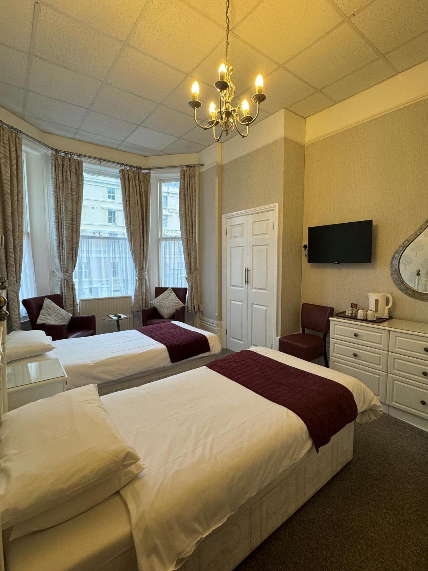 Haddon Hall Hotel Істборн Номер фото