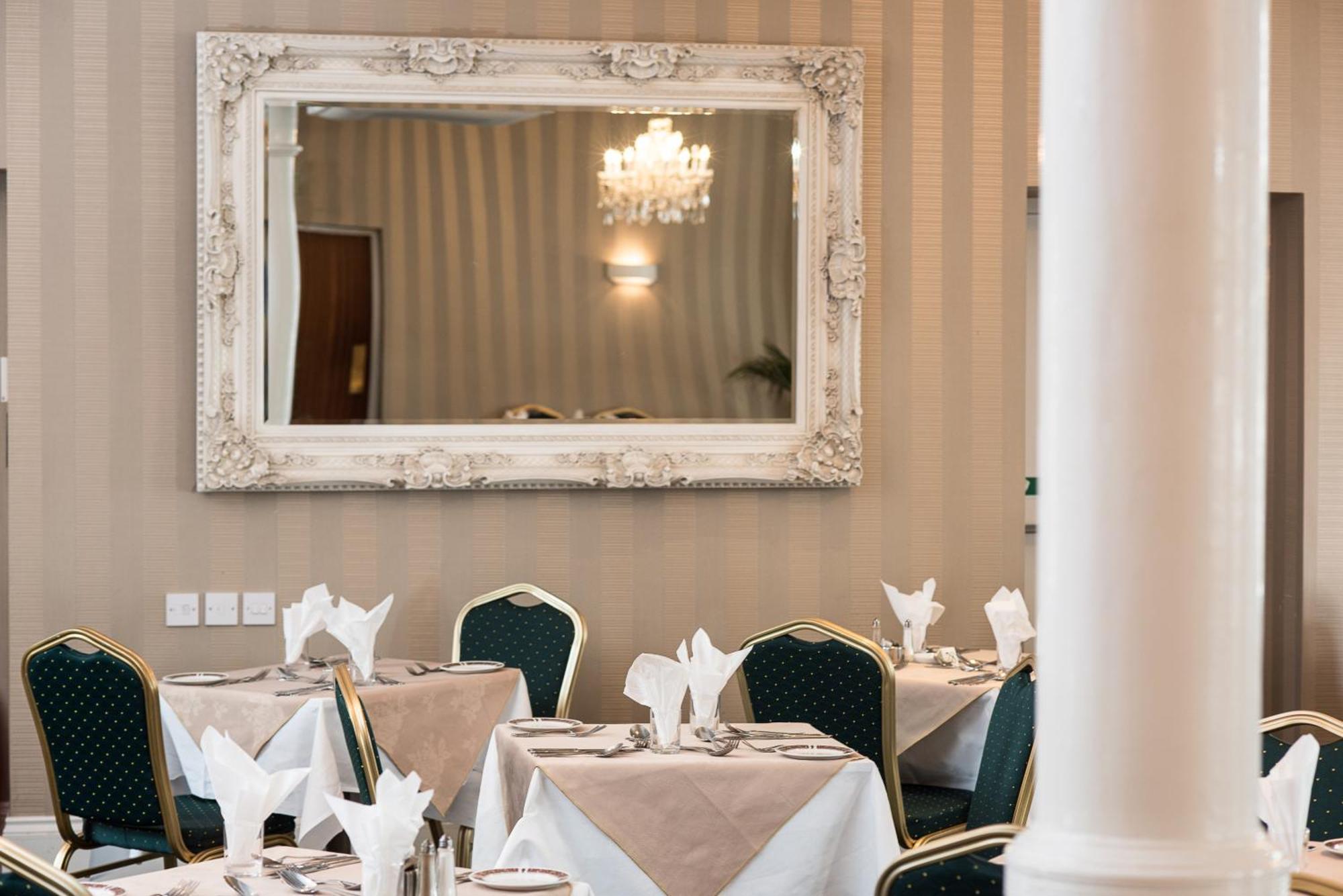 Haddon Hall Hotel Істборн Екстер'єр фото