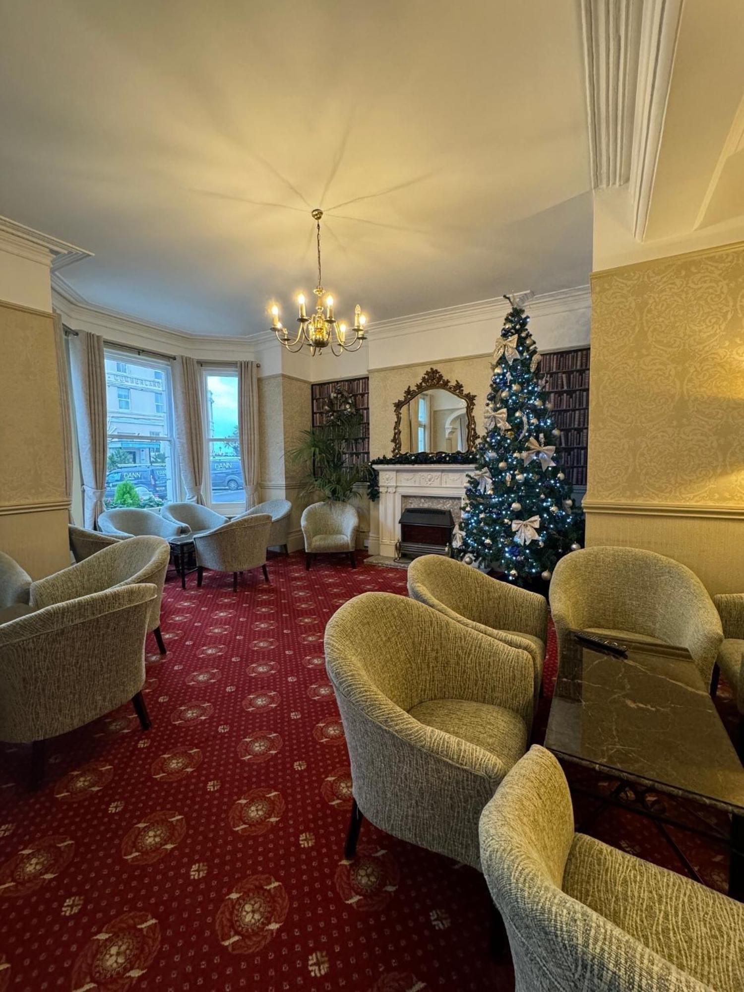 Haddon Hall Hotel Істборн Екстер'єр фото