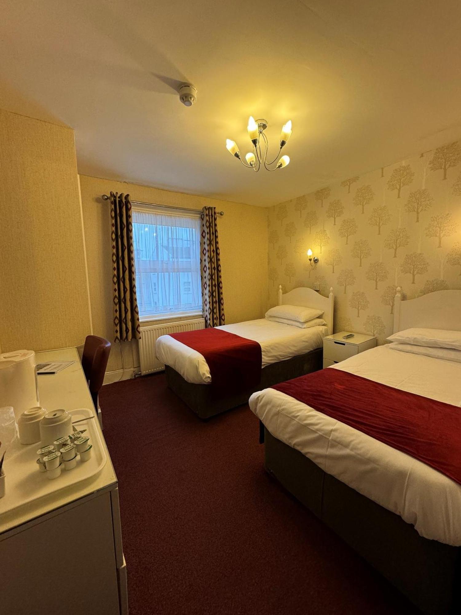 Haddon Hall Hotel Істборн Номер фото