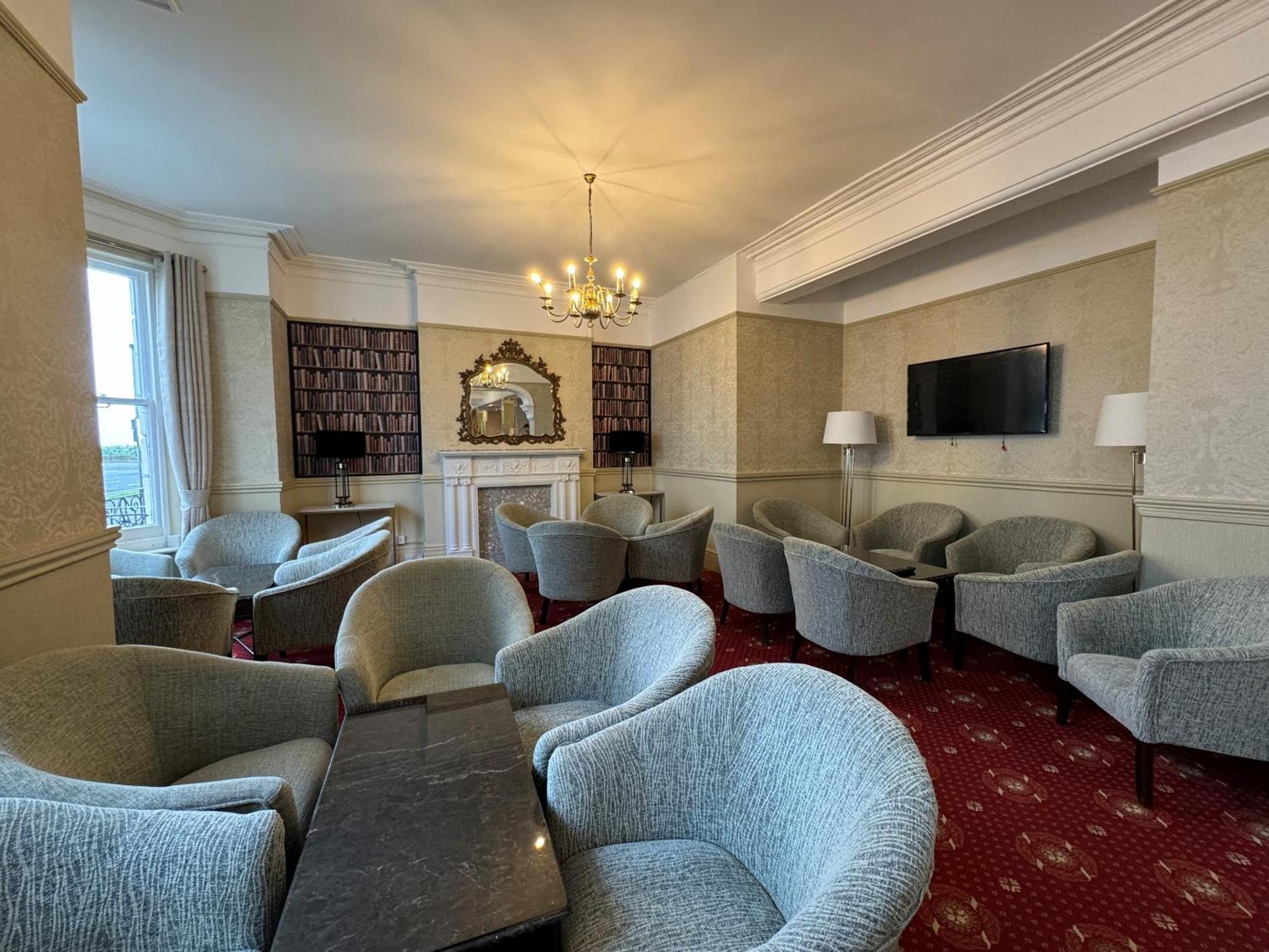 Haddon Hall Hotel Істборн Екстер'єр фото
